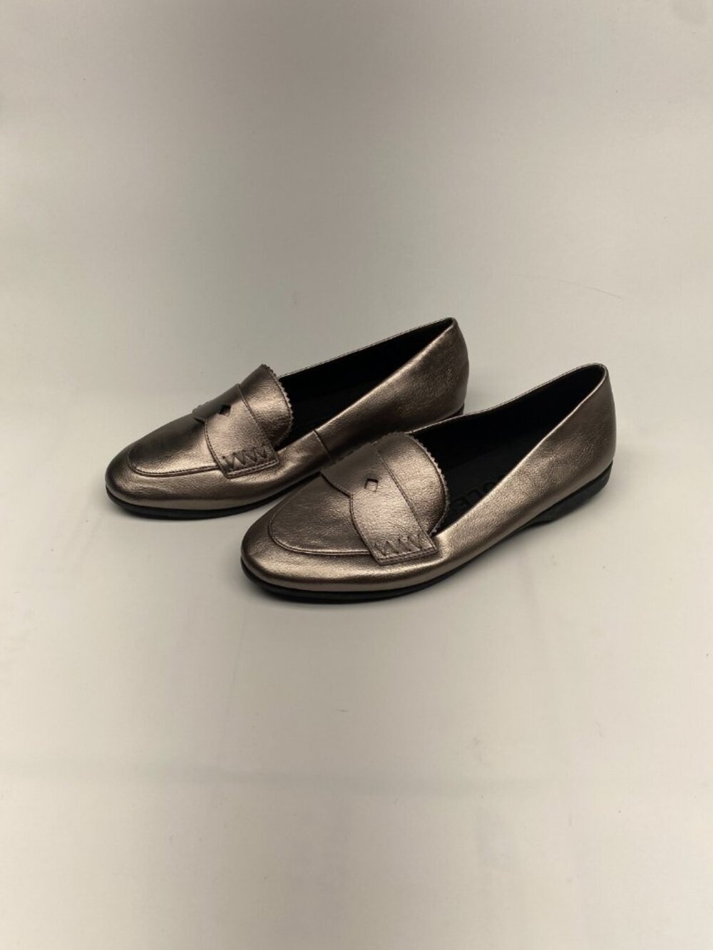 Aerosoles Women's Benvenuto Graphite Loafer Sz 7.5